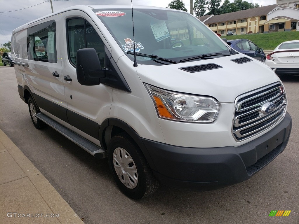 2019 Transit Van 250 LR Regular - Oxford White / Charcoal black photo #37
