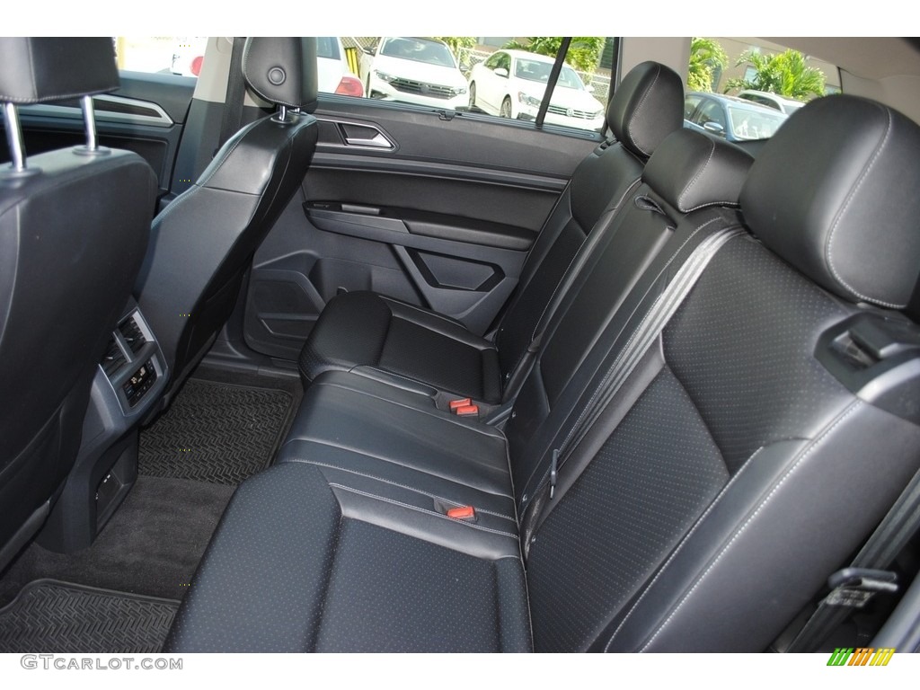 2018 Volkswagen Atlas SEL Rear Seat Photos