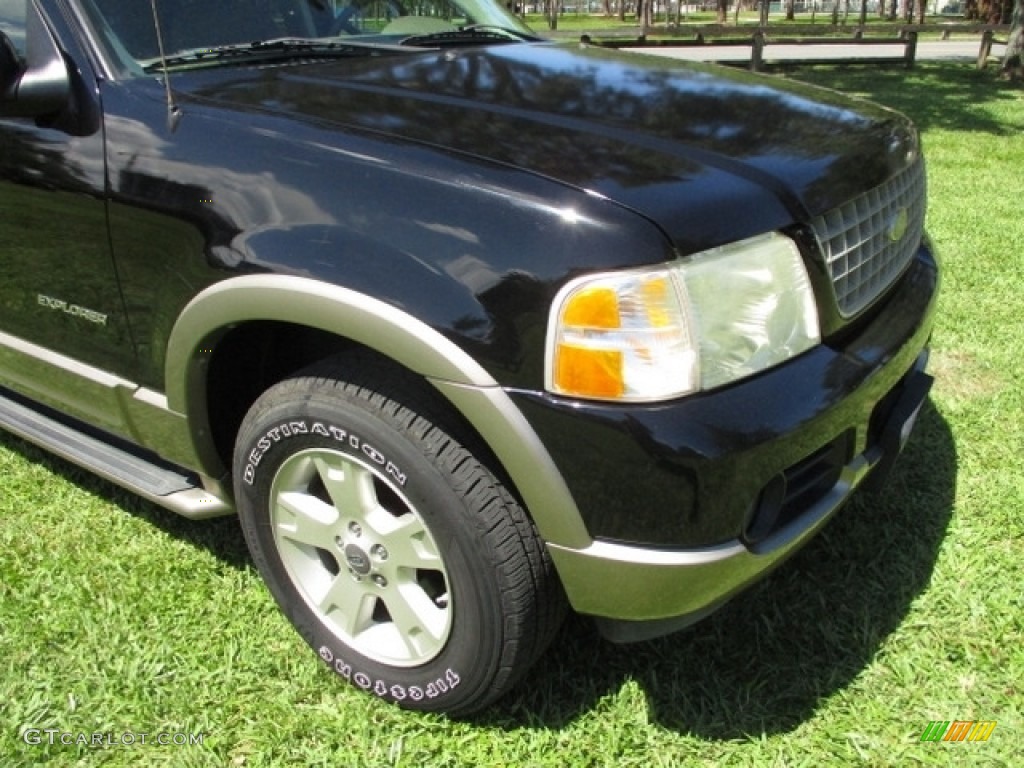 2004 Explorer Eddie Bauer 4x4 - Black / Medium Parchment photo #47