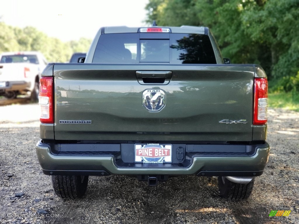 2020 1500 Big Horn Quad Cab 4x4 - Olive Green Pearl / Black photo #7