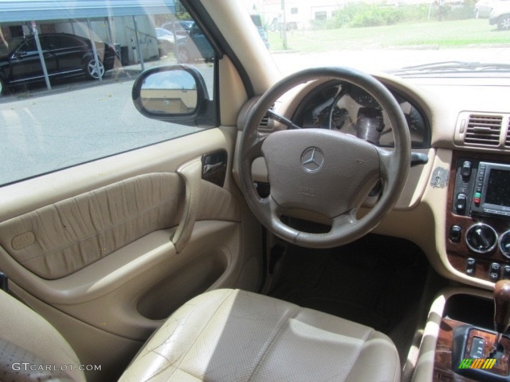 2000 ML 430 4Matic - Polar White / Java photo #12