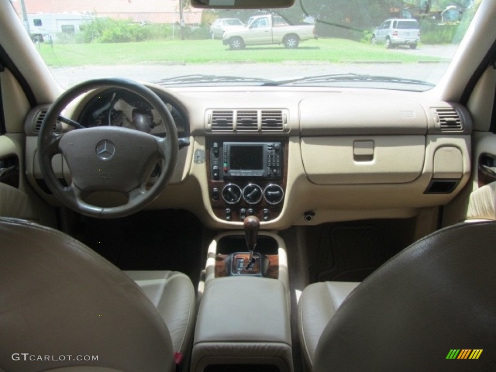 2000 ML 430 4Matic - Polar White / Java photo #13