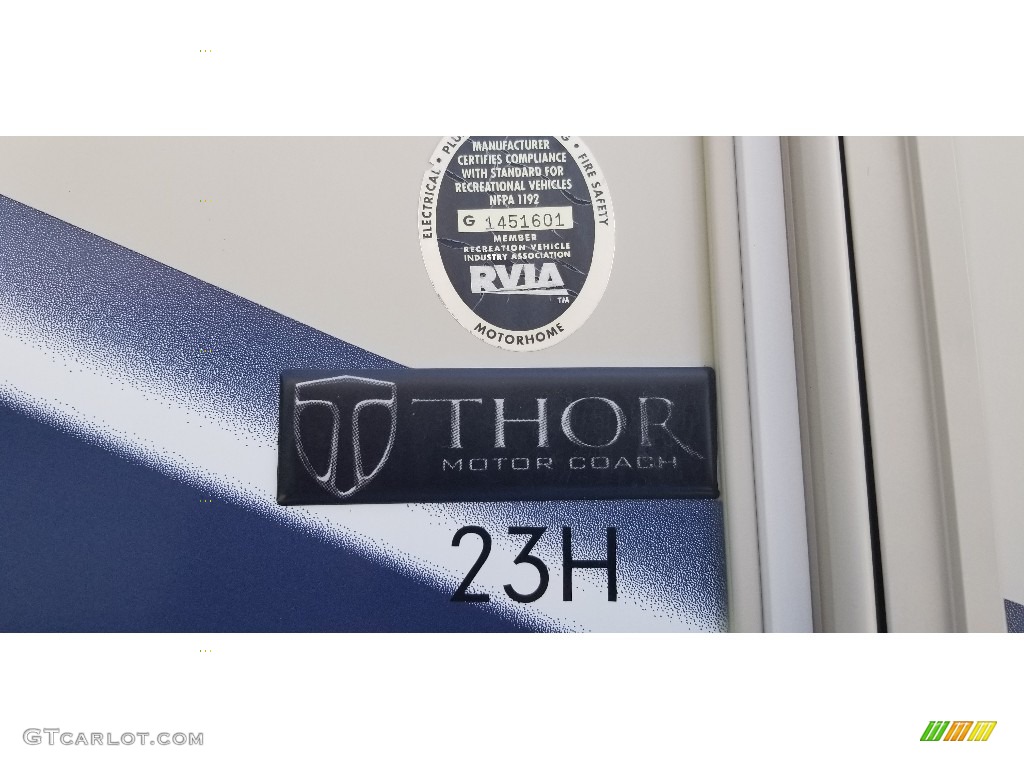 2014 Chevrolet Express Cutaway 3500 Thor Motor Coach Info Tag Photo #139101349