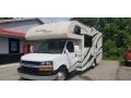 2014 Summit White Chevrolet Express Cutaway 3500 Thor Motor Coach  photo #42