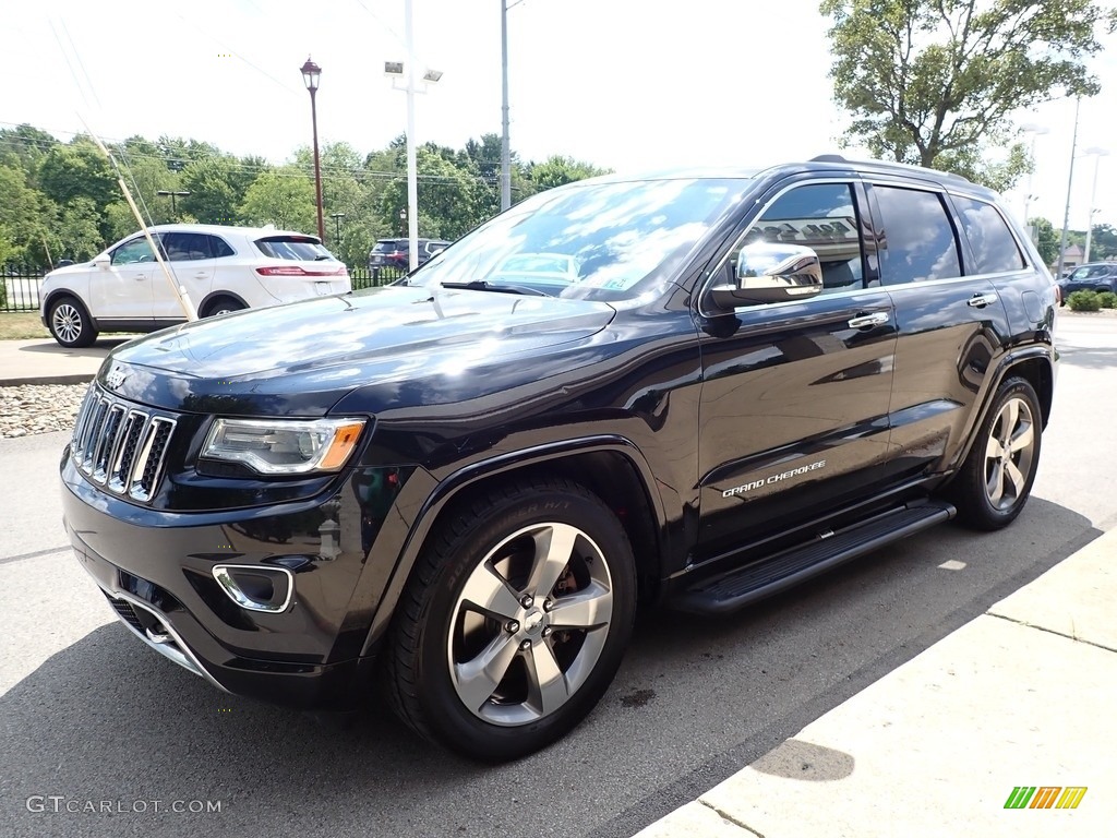 2016 Jeep Grand Cherokee Overland 4x4 Exterior Photos
