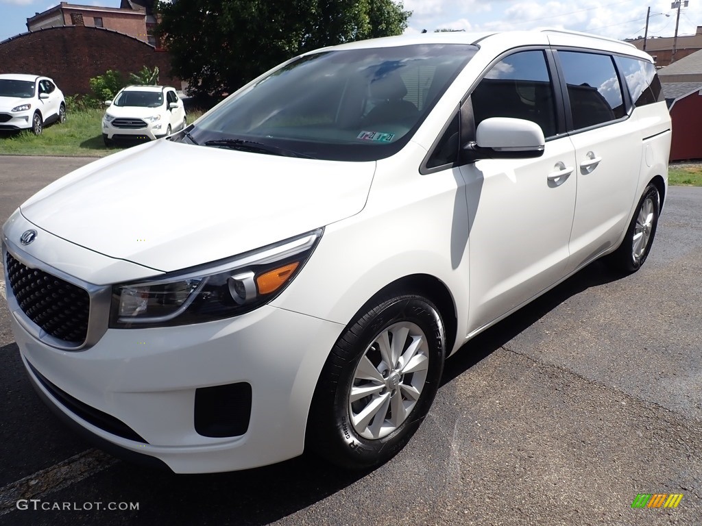 Clear White 2016 Kia Sedona LX Exterior Photo #139105708