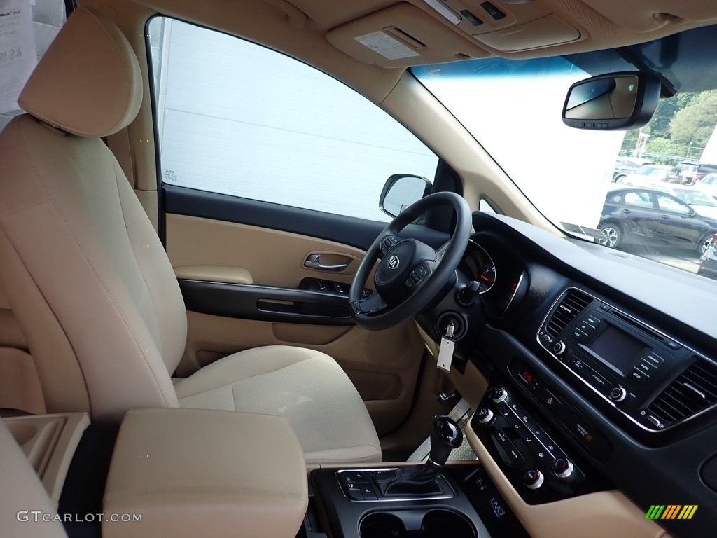 2016 Kia Sedona LX Dashboard Photos