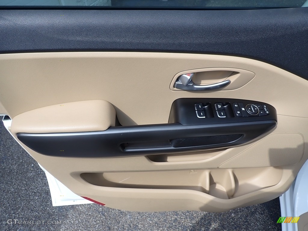 2016 Kia Sedona LX Camel Door Panel Photo #139105909