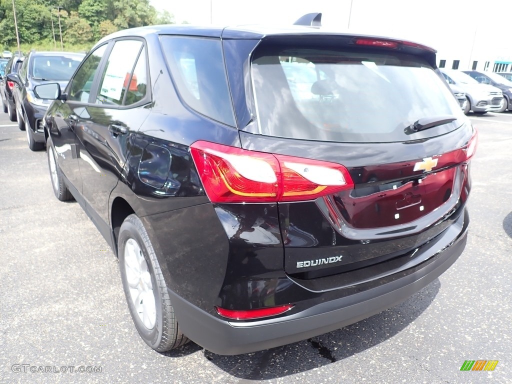 2020 Equinox LS - Mosaic Black Metallic / Ash Gray photo #3