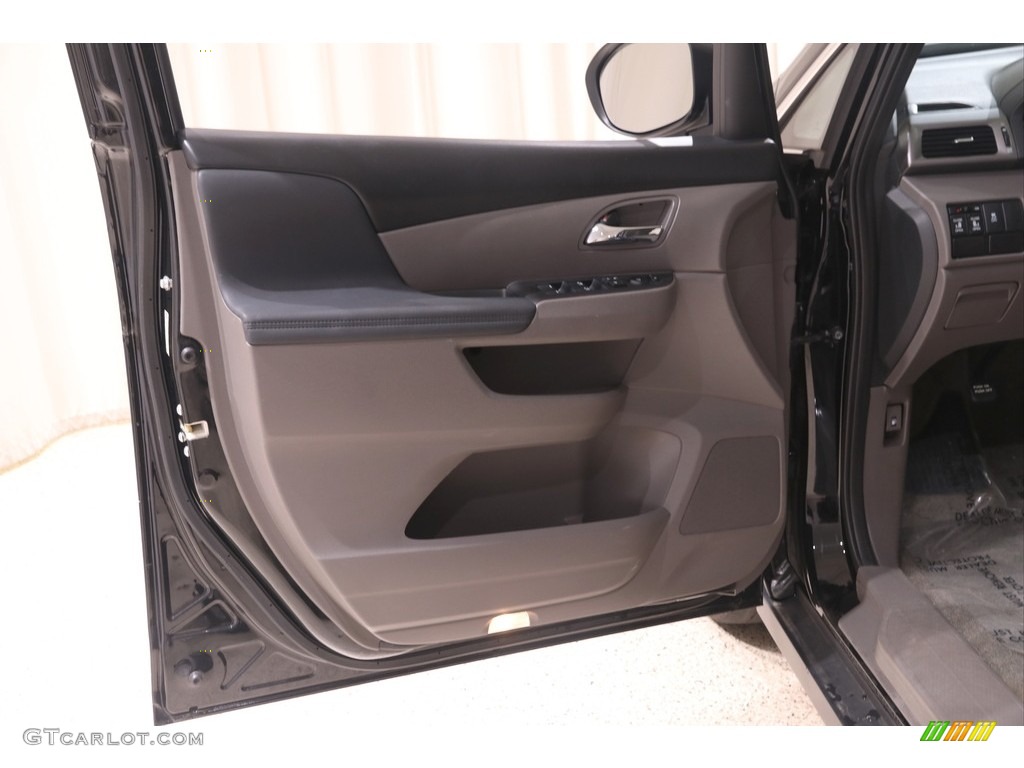 2017 Honda Odyssey EX Door Panel Photos