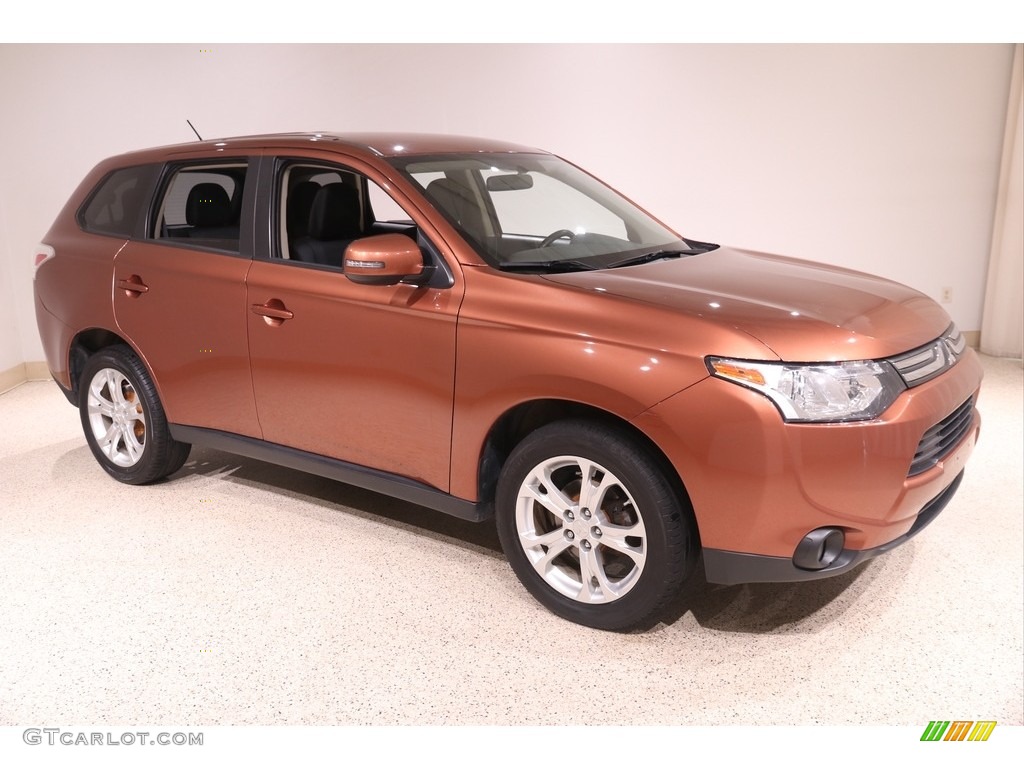 2014 Outlander SE S-AWC - Copper Metallic / Black photo #1