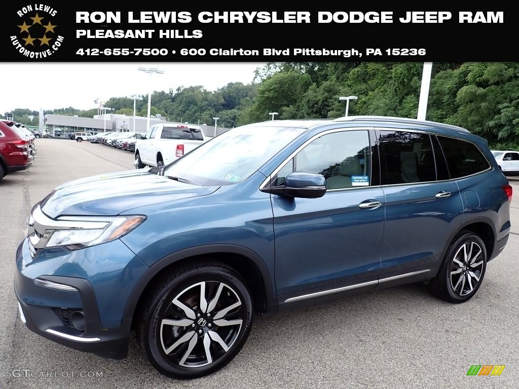 2019 Pilot Touring AWD - Obsidian Blue Pearl / Beige photo #1