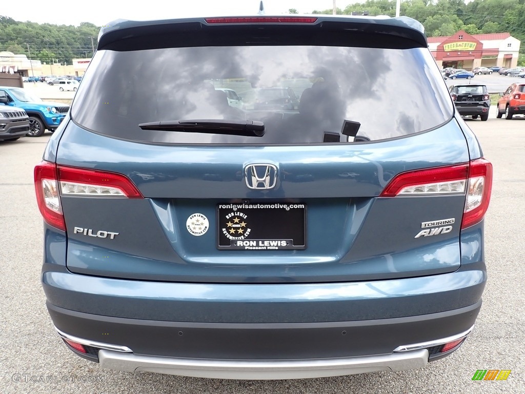 2019 Pilot Touring AWD - Obsidian Blue Pearl / Beige photo #4