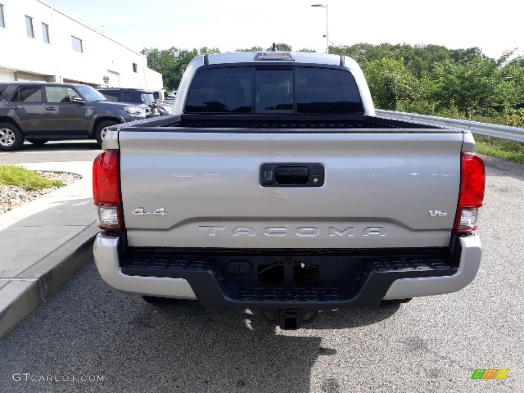 2020 Tacoma SR5 Double Cab 4x4 - Silver Sky Metallic / Cement photo #35