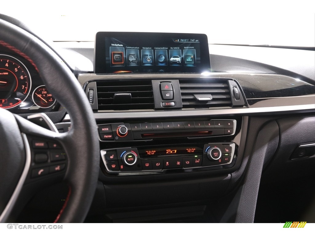 2017 BMW 4 Series 430i xDrive Coupe Controls Photo #139117519