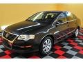 Mocha Brown - Passat Turbo Sedan Photo No. 3