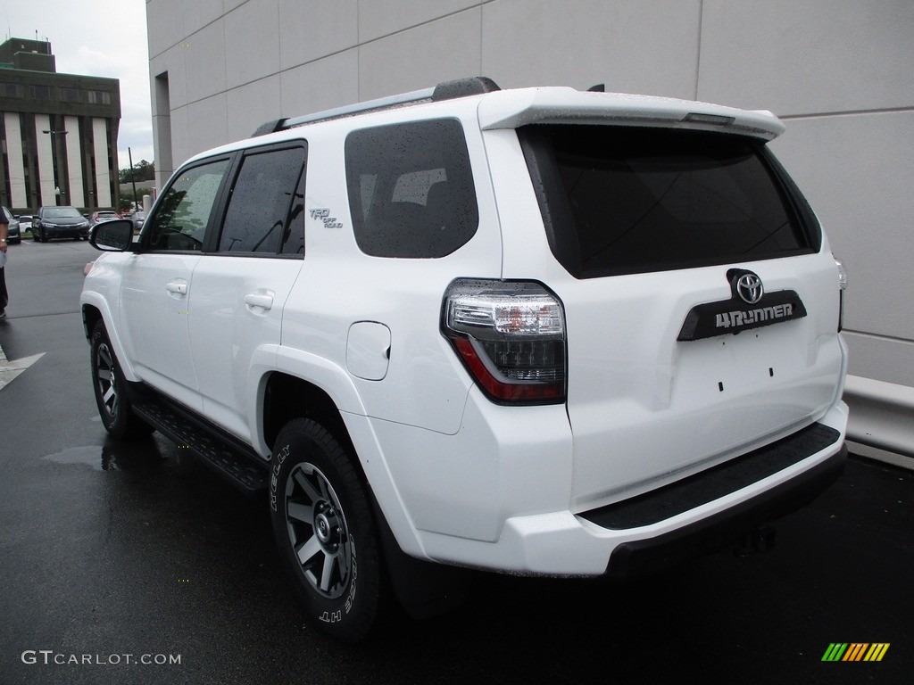 2017 4Runner TRD Off-Road 4x4 - Blizzard Pearl White / Black photo #3