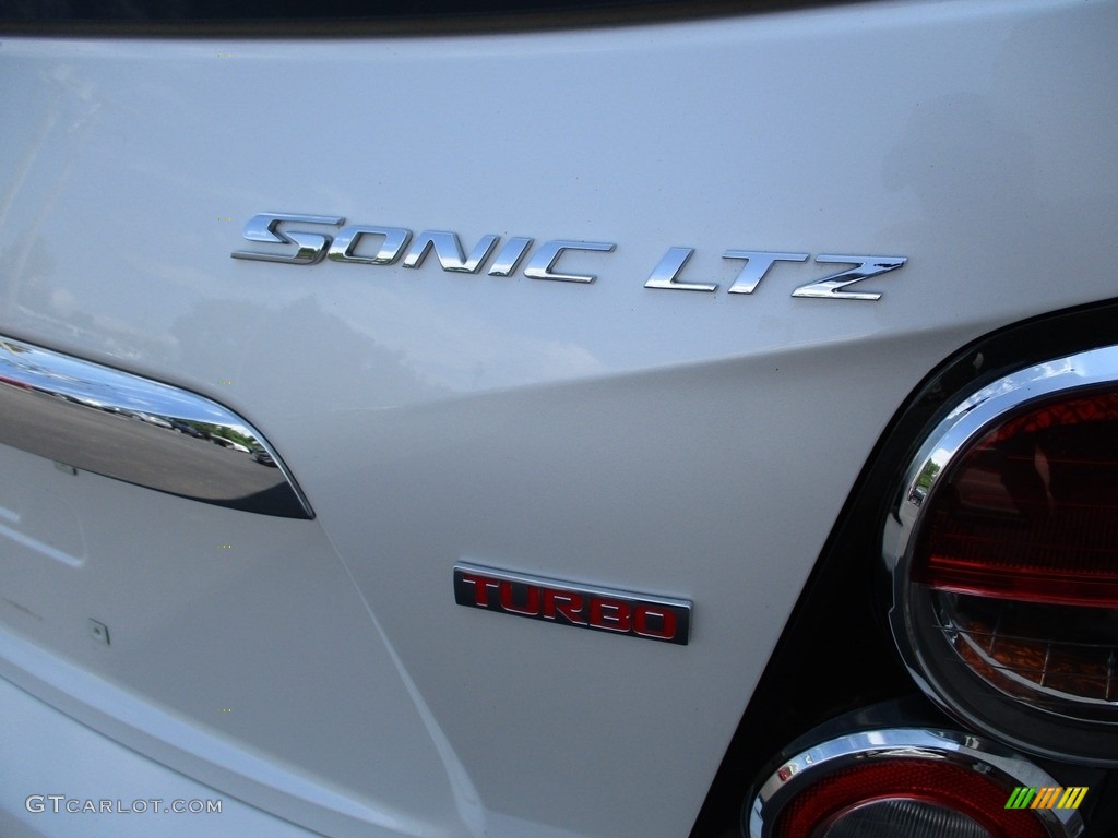 2016 Chevrolet Sonic LTZ Hatchback Marks and Logos Photo #139119931