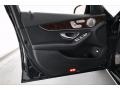 Black - C 300 Sedan Photo No. 25