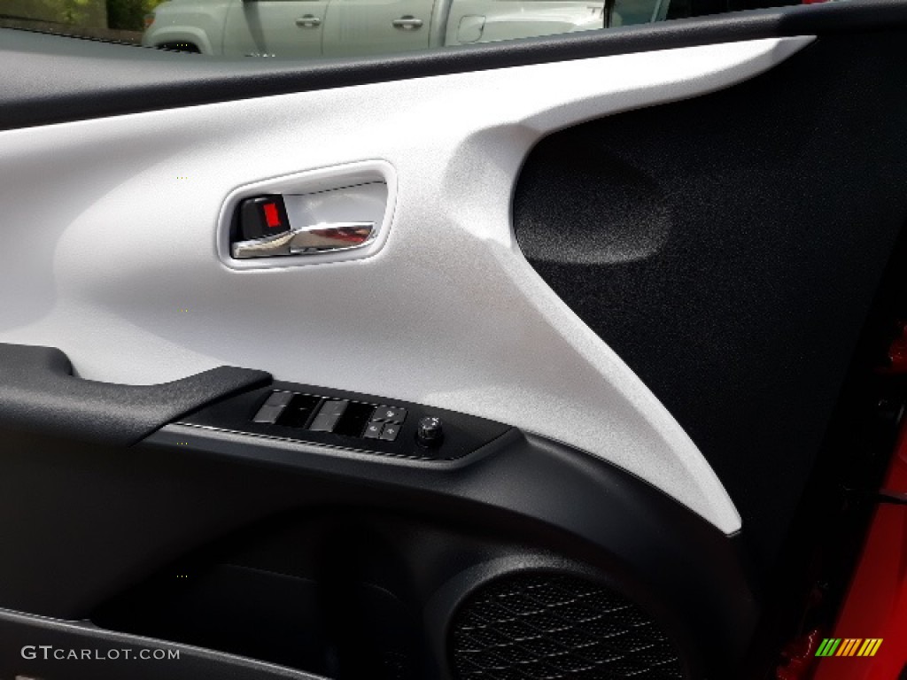 2020 Prius XLE AWD-e - Supersonic Red / Moonstone photo #8