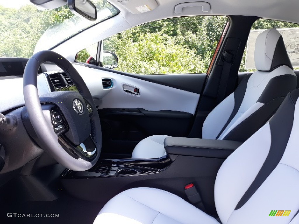 Moonstone Interior 2020 Toyota Prius XLE AWD-e Photo #139121620