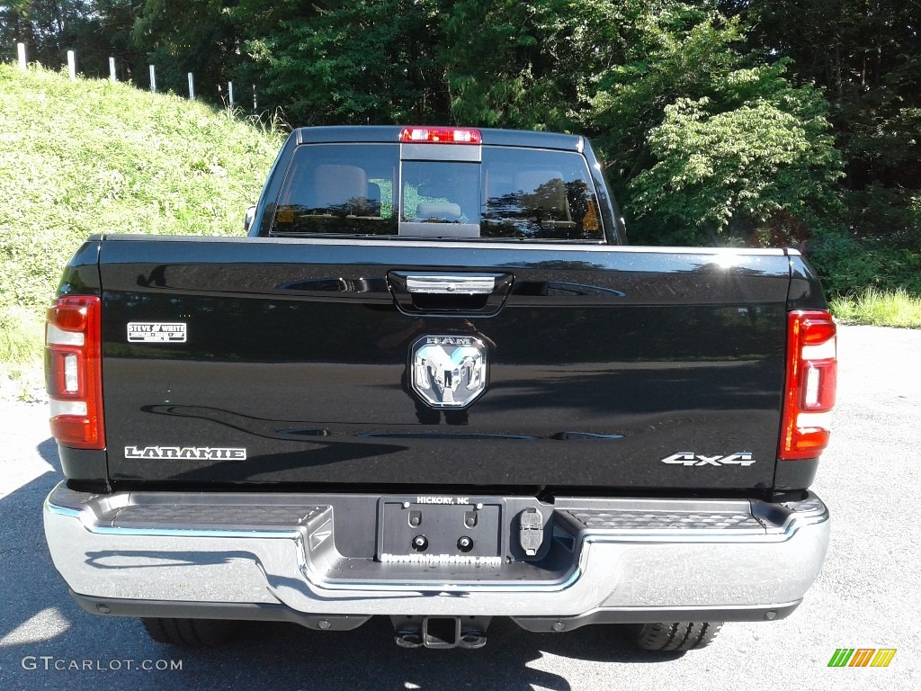 2020 2500 Laramie Crew Cab 4x4 - Diamond Black Crystal Pearl / Mountain Brown/Light Frost Beige photo #7