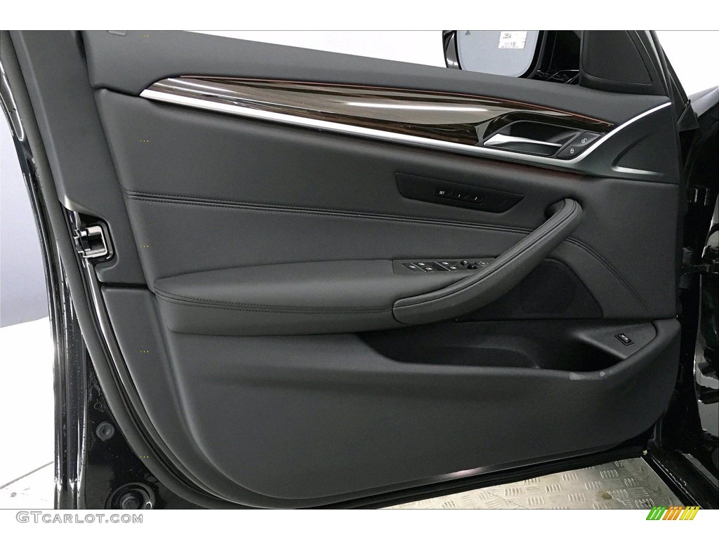 2020 5 Series 530i Sedan - Jet Black / Black photo #13