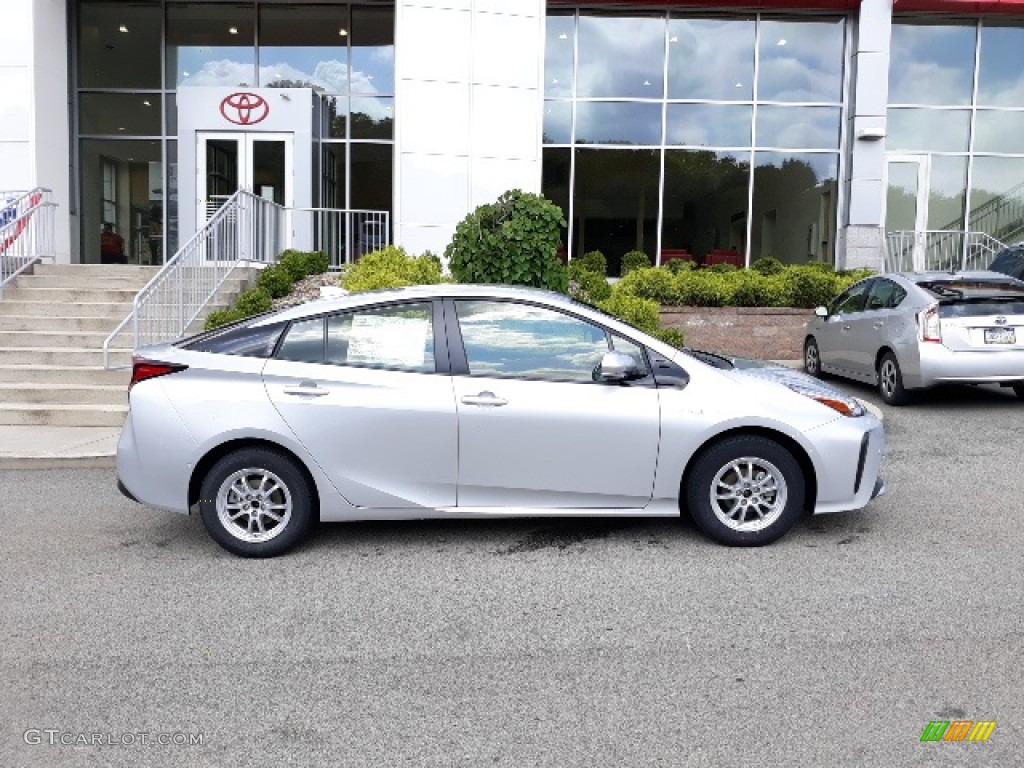 Classic Silver Metallic 2020 Toyota Prius LE Exterior Photo #139122184