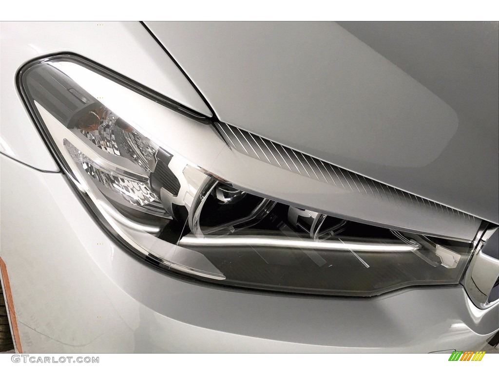 2020 5 Series 530i Sedan - Glacier Silver Metallic / Black photo #14