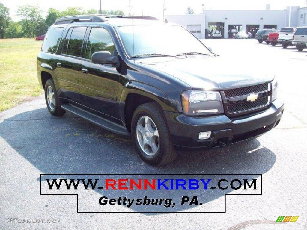 Black Chevrolet TrailBlazer