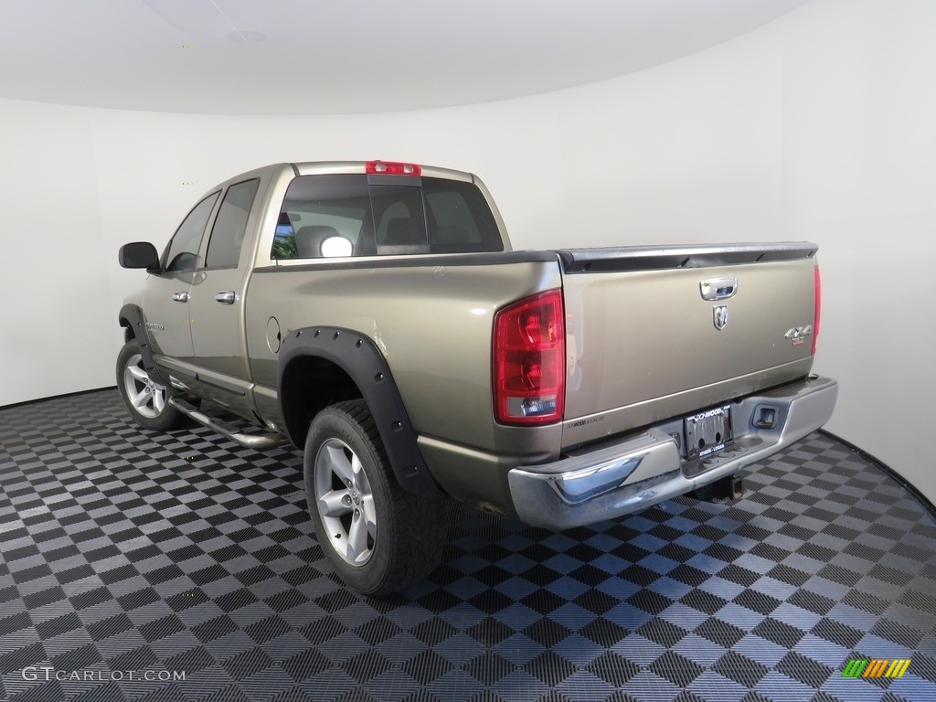 2006 Ram 1500 Big Horn Edition Quad Cab 4x4 - Light Khaki Metallic / Khaki Beige photo #10