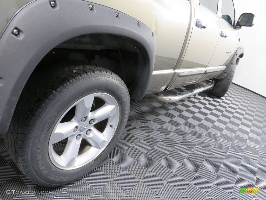 2006 Ram 1500 Big Horn Edition Quad Cab 4x4 - Light Khaki Metallic / Khaki Beige photo #15