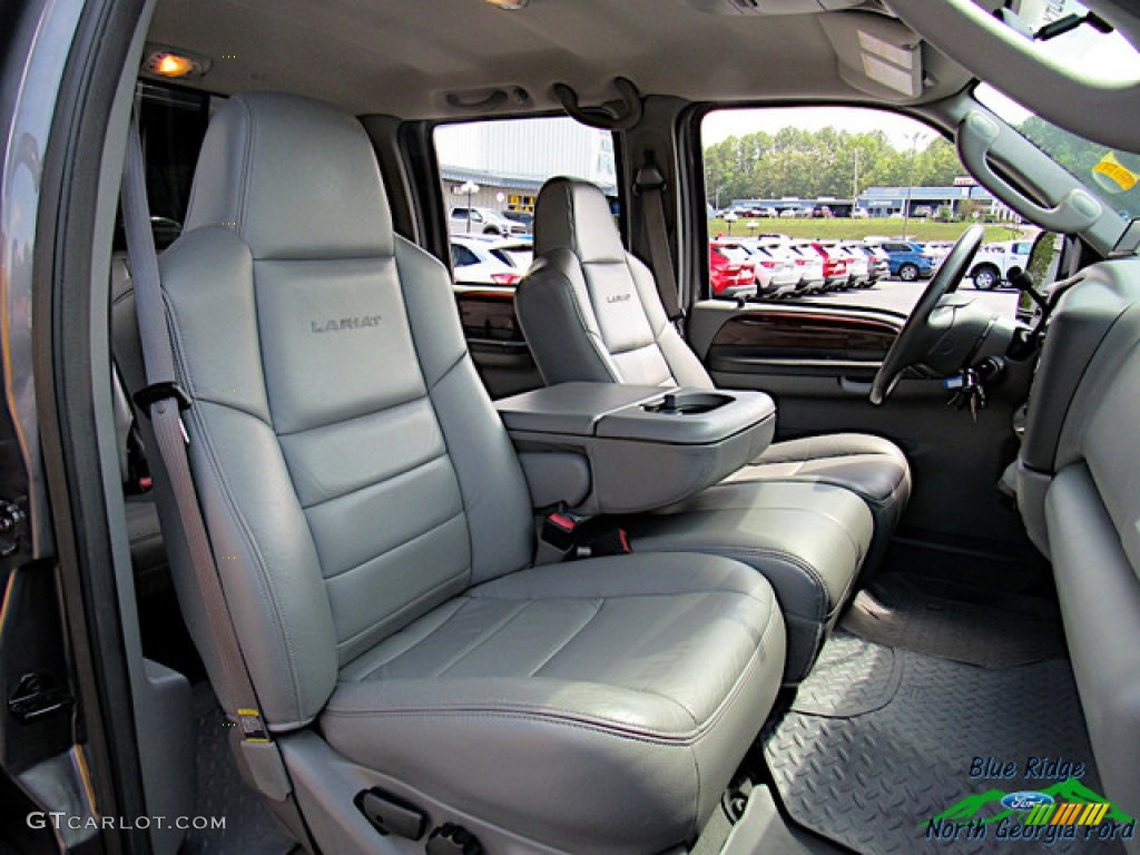 2004 F250 Super Duty Lariat Crew Cab 4x4 - Dark Shadow Grey Metallic / Medium Flint photo #12
