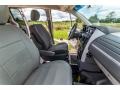 Stone White - Grand Caravan SE Photo No. 29