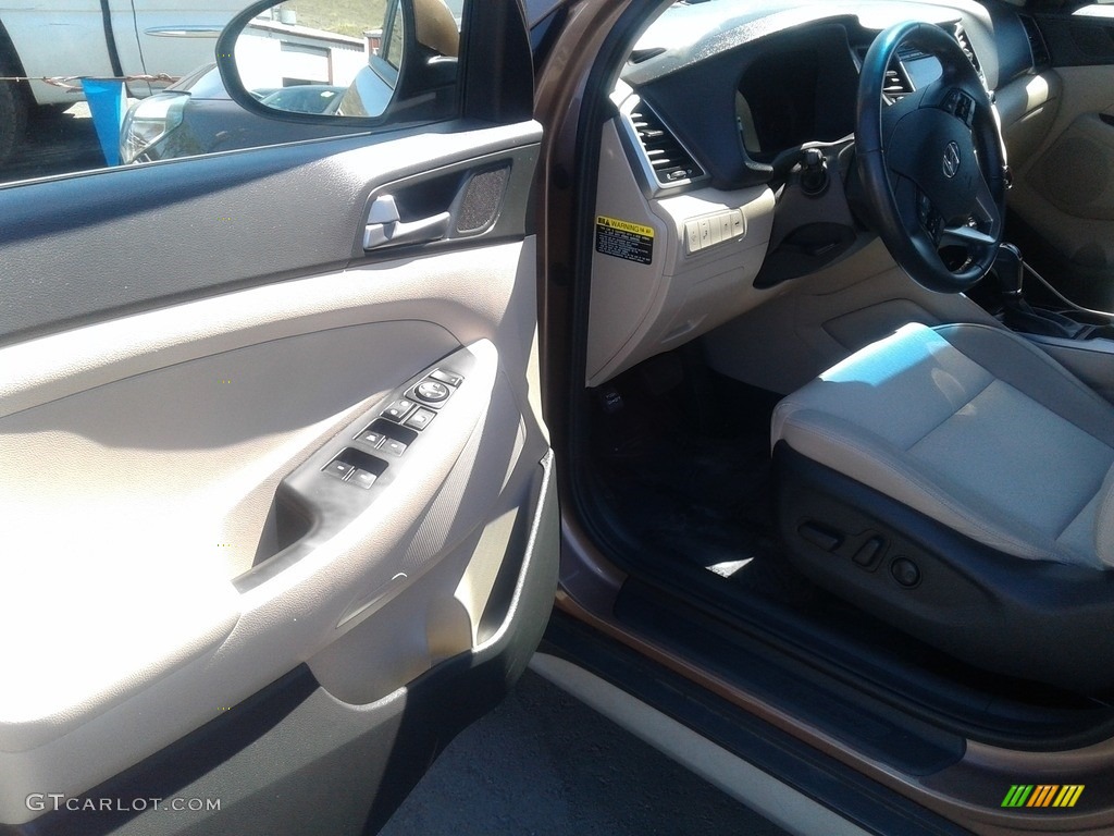2017 Tucson Sport - Mojave Sand / Beige photo #17