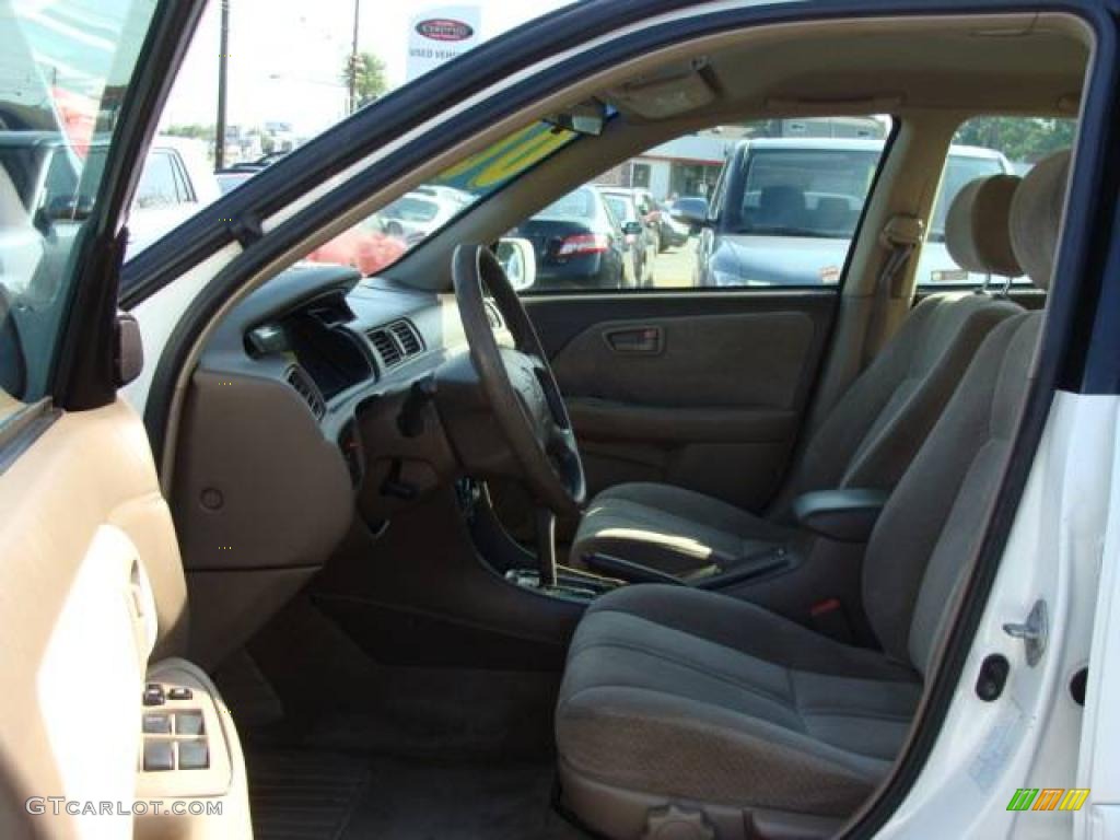 2000 Camry LE - Super White / Oak photo #7