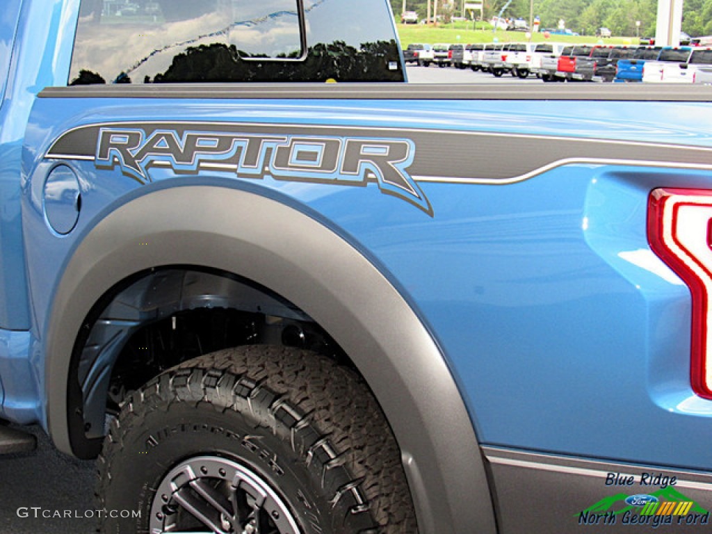 2020 F150 SVT Raptor SuperCrew 4x4 - Ford Performance Blue / Black photo #39