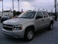 2007 Silver Birch Metallic Chevrolet Avalanche LS  photo #7