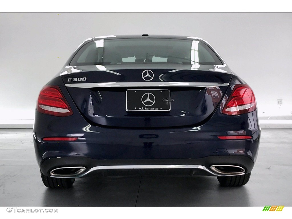 2018 E 300 Sedan - Lunar Blue Metallic / Black photo #3