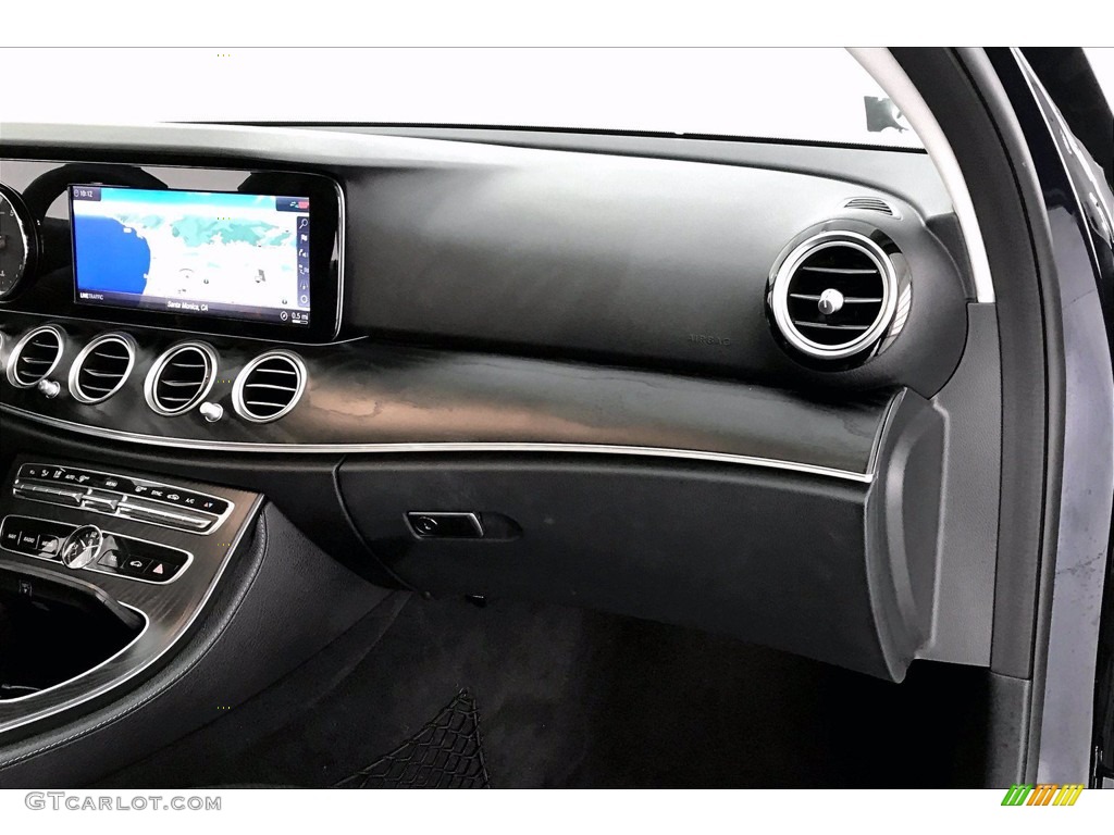 2018 E 300 Sedan - Lunar Blue Metallic / Black photo #28