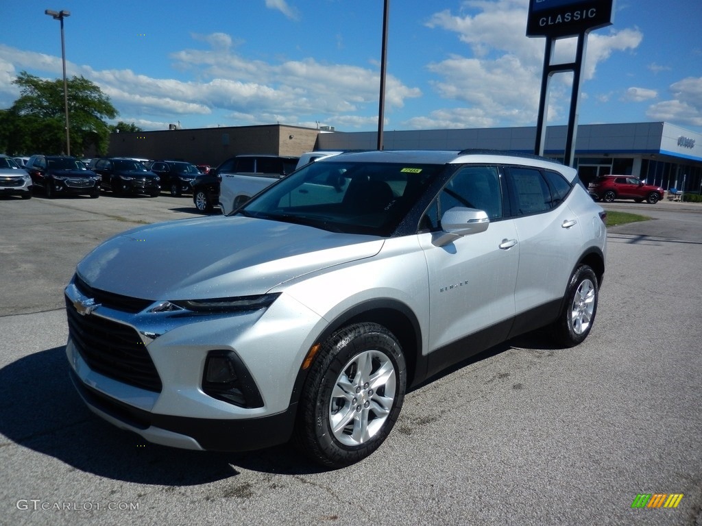 Silver Ice Metallic Chevrolet Blazer