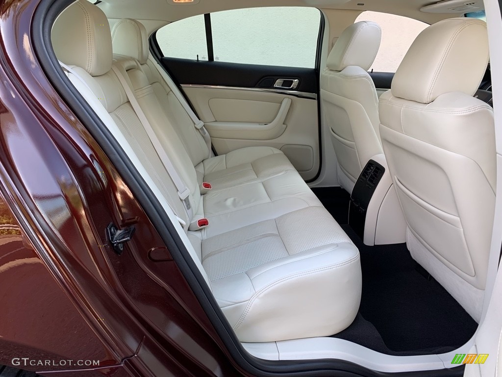 2009 MKS AWD Sedan - Cinnamon Metallic / Cashmere photo #15