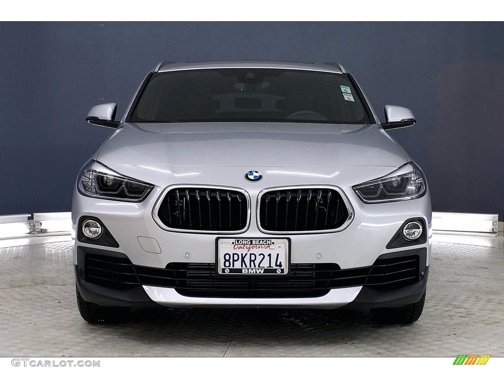 2020 X2 sDrive28i - Glacier Silver Metallic / Black photo #2