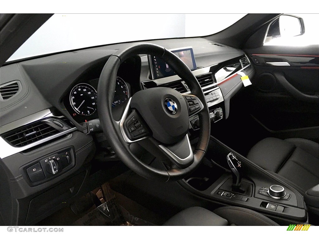 2020 X2 sDrive28i - Glacier Silver Metallic / Black photo #21