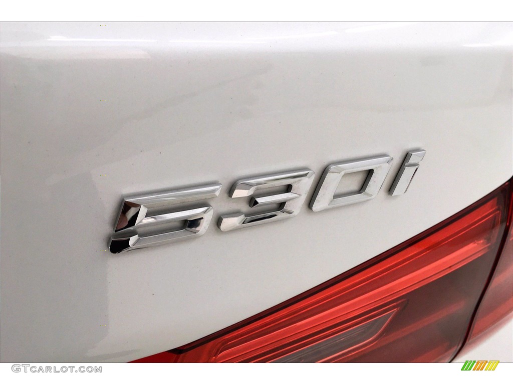 2017 5 Series 530i Sedan - Mineral White Metallic / Black photo #7