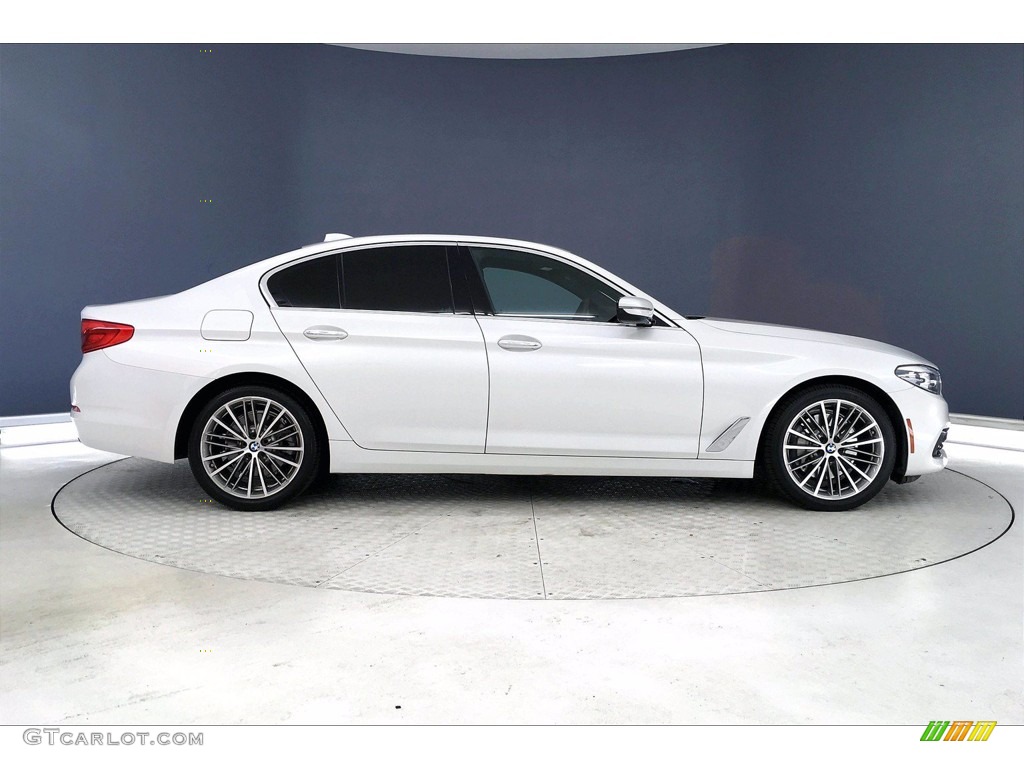 2017 5 Series 530i Sedan - Mineral White Metallic / Black photo #14