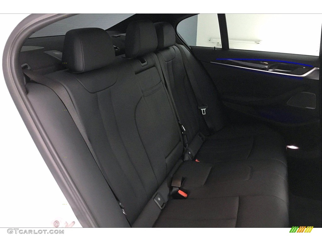 2017 5 Series 530i Sedan - Mineral White Metallic / Black photo #29
