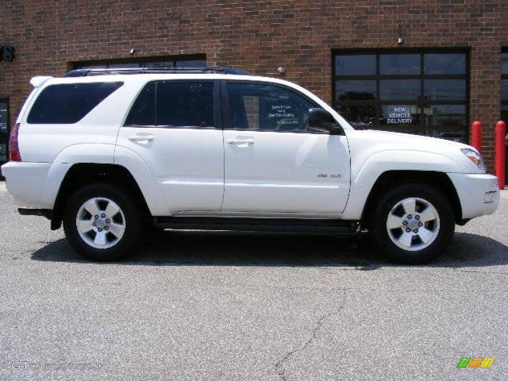 2004 4Runner SR5 4x4 - Natural White / Stone photo #2