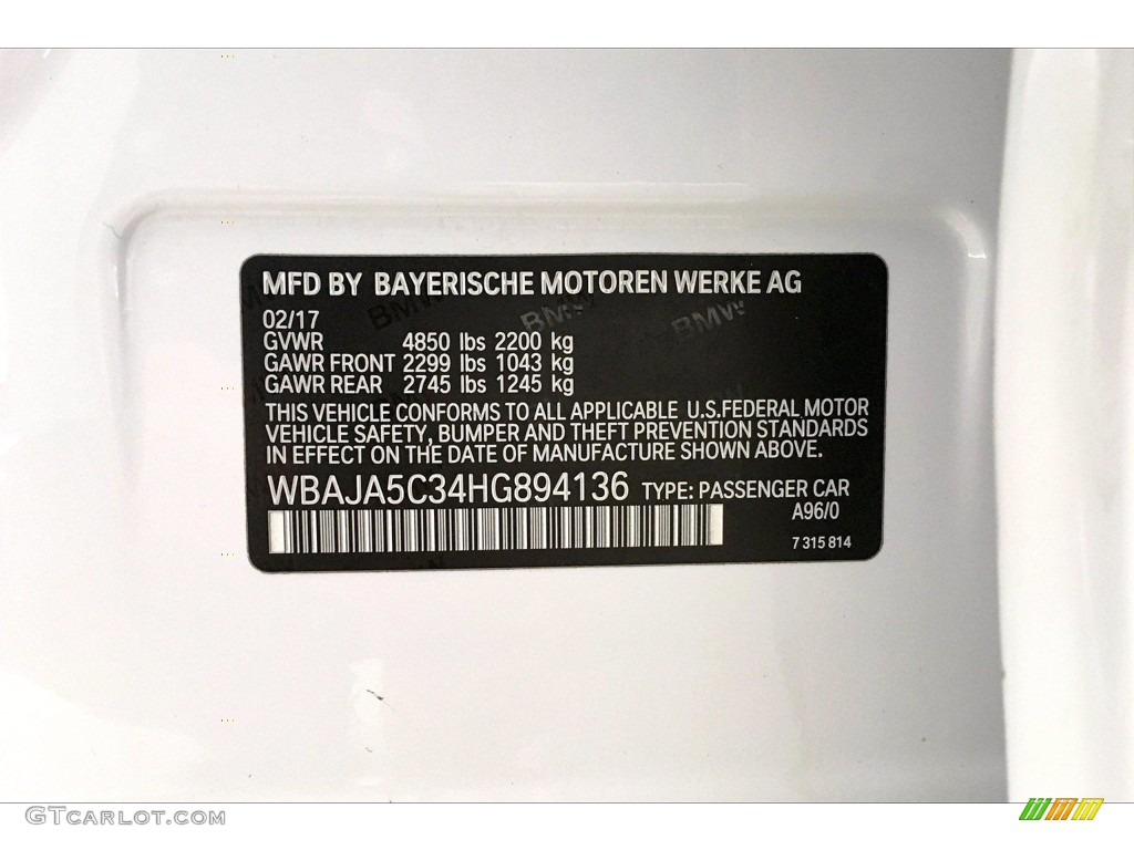 2017 5 Series 530i Sedan - Mineral White Metallic / Black photo #36