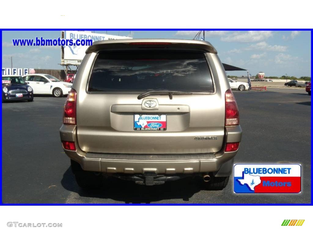 2004 4Runner SR5 - Dorado Gold Pearl / Taupe photo #4